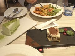 -必胜客(上海新南方商城PH店)