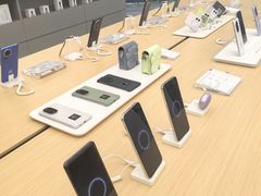 -华为授权体验店(中山公园来福士)