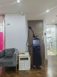-维秘形体医美 M·VVON医生集团