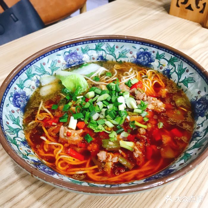 卢婆婆姜鸭面图片