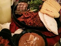-Pistolera Mexican Cantina女枪手墨西哥餐厅(碧云路店)