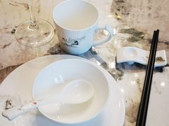 -钟楼酒店(临源街店)