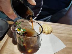 -ZING COFFEE 镜咖啡