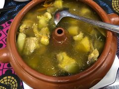 汽锅鸡-小厨子私房菜·云南美食店