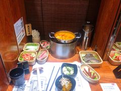 -独食火锅·半米屋台(直营总店)