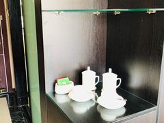 -昆明朗威酒店(昆明站火车站双桥夜市风情街店)