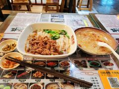 -双燕楼·手工馄饨·汤面小吃(世纪汇店)