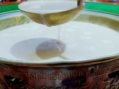 -蒙古大营·蒙古演绎餐厅(赛马场店)