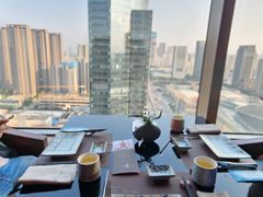 -新鲜特色餐厅(香格里拉大酒店)