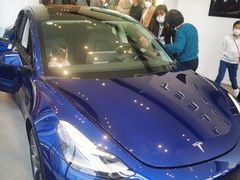 -TESLA 特斯拉(广州天环广场体验店)
