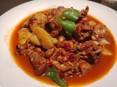 沙湾大盘鸡-西域盛宴烧烤新疆菜清真餐厅(古美店)