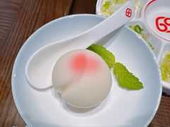 杏仁豆腐-方砖厂69号炸酱面·烤鸭(前门鲜鱼口店)