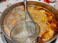 牛杂鸳鸯锅-左庭右院鲜牛肉火锅(环球港店)