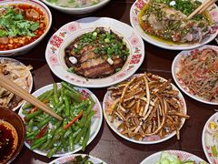 -老方桌烂蹄花川菜馆(九龙坡店)