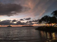 -Sunset Bar(丹绒亚路香格里拉店)