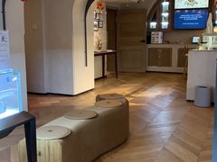 -Me Coffee下午茶艺术空间