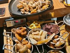 -一朵菌·野生菌探索家火锅(南亚店)