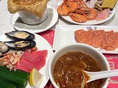 -四海一家自助餐(益田假日广场店)