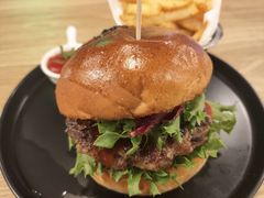 -龙治汉堡(中华城店)