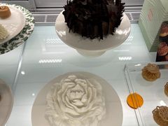 -潮一不贰·法式甜品·生日蛋糕·西式简餐(外滩店)