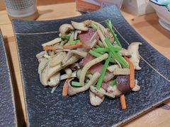 -晶吉·居酒屋·烧鸟·生鱼饭(中山区民主广场店)