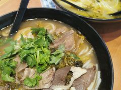 -老妈米线(港龙店)