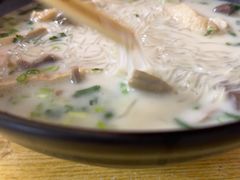 -津津老鸭粉丝馆(正东路店)
