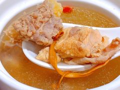 -馋笼小食堂-青岛大虾包(繁花里店)