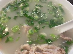 本帮肚肺汤-三两春(浦三路店)