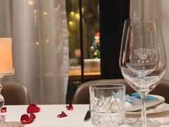 -Osteria Garden 生蚝花园餐厅(原进贤路店)