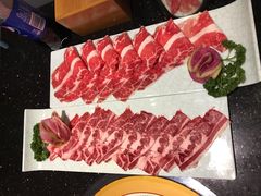 -猪啊牛呀羊啊铜盘烤肉(正大广场店)