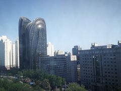 -凤凰中心