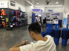 -迪卡侬(大英山店)