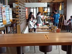 大堂-麦当劳(百荣世贸商城店)