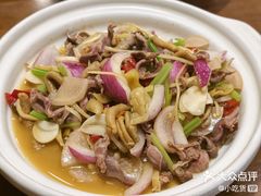 -叁煨蹄花·下饭盐帮菜(人民广场店)