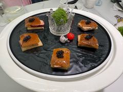 原创红酒鹅肝烤鸭配蔬菜沙拉-3号仓库·创意中国菜(新世界城店)