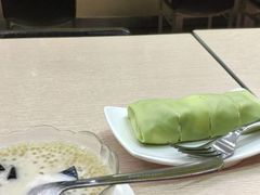 -佰搭果·广式茶餐厅(西华路店)