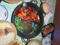 -鸿姐老火锅(静安店)