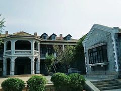 -清风小镇闯关东影视基地