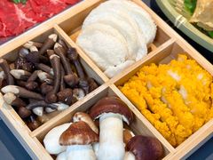 -由衷贵州酸汤牛肉火锅(新桥店)