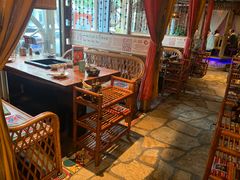大堂-老牌坊云南鱼豆花火锅(爱建店)