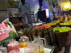 -领鲜活海鲜榴莲自助火锅(东门店)