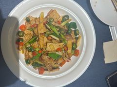 -金狮麟·新豫菜(金码大厦店)