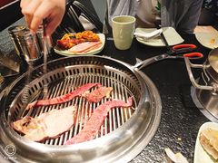 -海吃海喝海鲜烤肉炭火主题自助餐(朝阳店)
