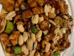 宫保鸡丁-眉州东坡(上海中心店)