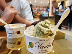 -VENCHI 闻绮(北京国贸商城店)