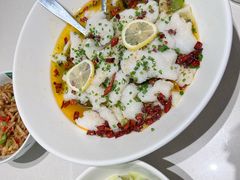 -绿草地·湘菜(悦方ID mall店)