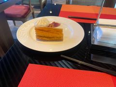 -筠咖啡西餐厅(上海国展宝龙丽筠酒店)