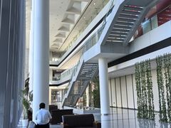 -中共上海市委党校 上海行政学院