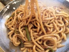 黑胡椒炒乌冬-锅儿挑面馆
